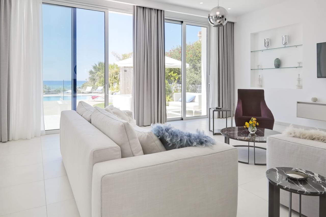 Royal 4 Bedroom Seafront Agia Napa